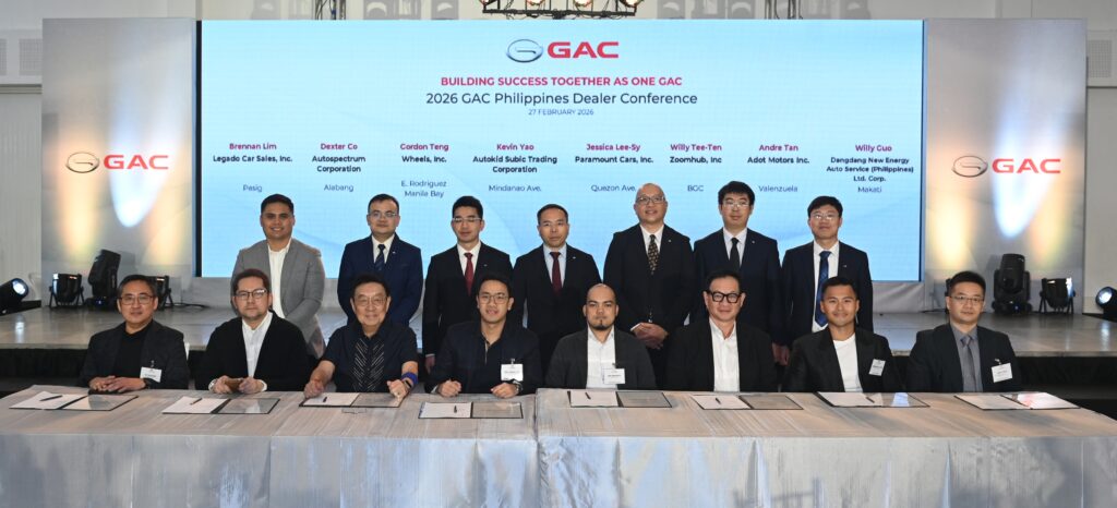 metro manila dealer photo op