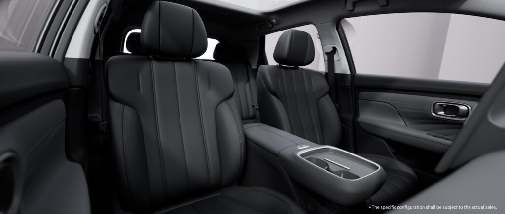 ut interior black 3