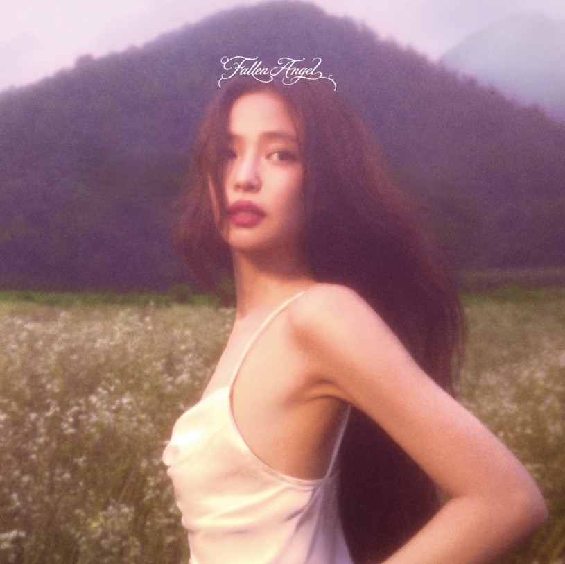 JENNIE Shares a More Personal Side on Fallen Angel jennie new