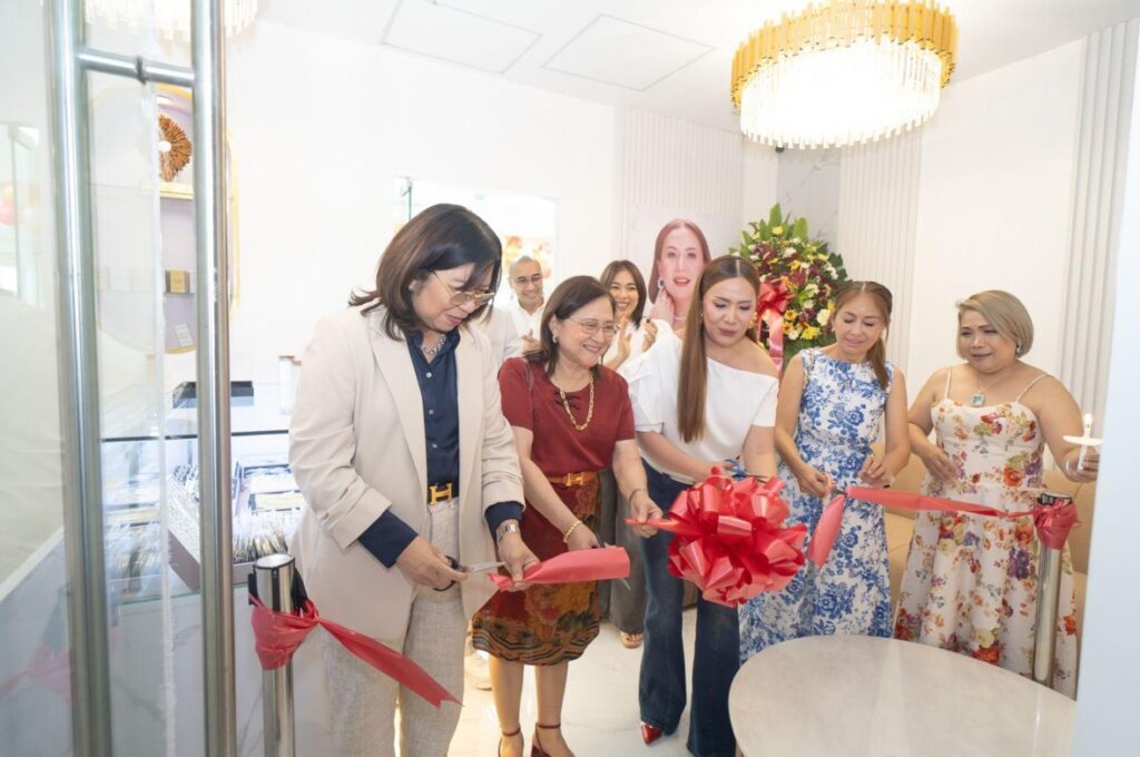 Mayet Dela Rosa Fine Jewelry Pioneers Luxury Live Commerce with Launch of Mayet Live House mayet 2