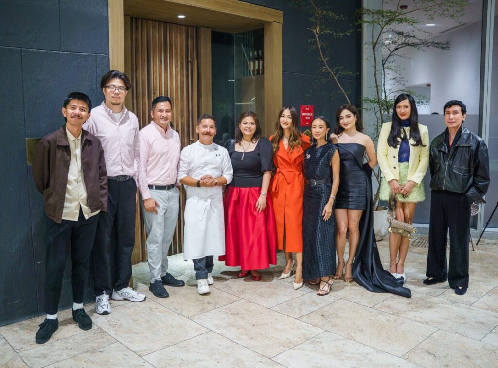 Living in Harmony: How Toshiba Lifestyle Philippines Curated the Ultimate Takumi Experience (2) toshiba kols with toshiba executives and takumi master chef josh boutwood at helm