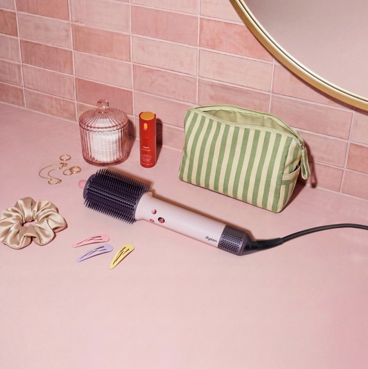 nfgu hb01 ppissvldpl 030 rgb bathroom pinktiles makeupbag hf07ac a3 mix